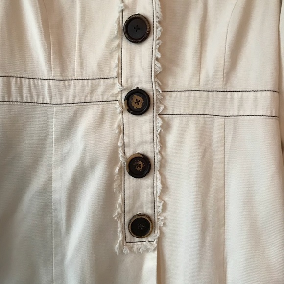 Gorgeous Boden trench coat with fringe - Picture 3 of 4